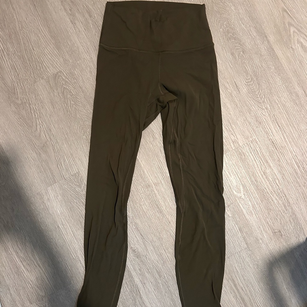 Green lululemon aligns